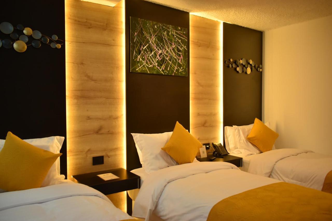 Hotel Vaway Cuenca Ngoại thất bức ảnh