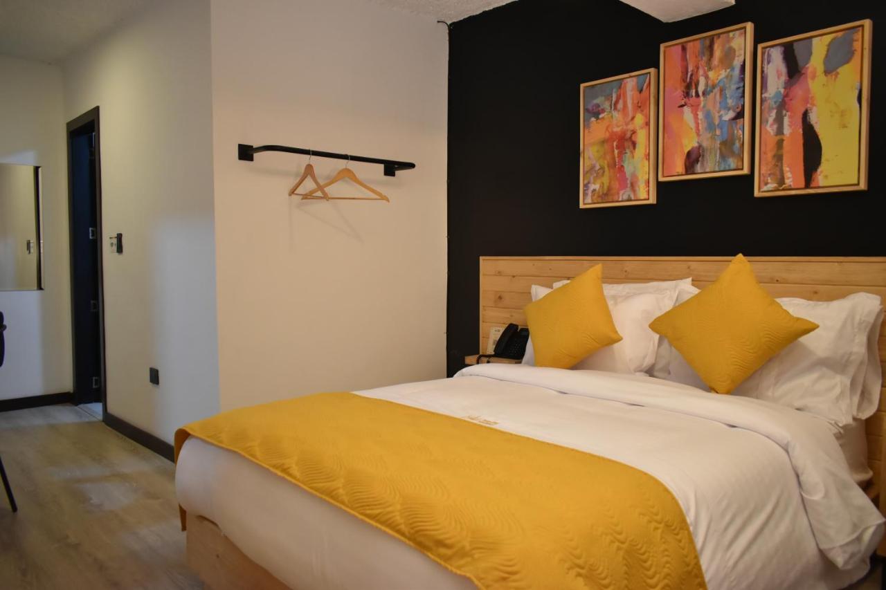 Hotel Vaway Cuenca Ngoại thất bức ảnh