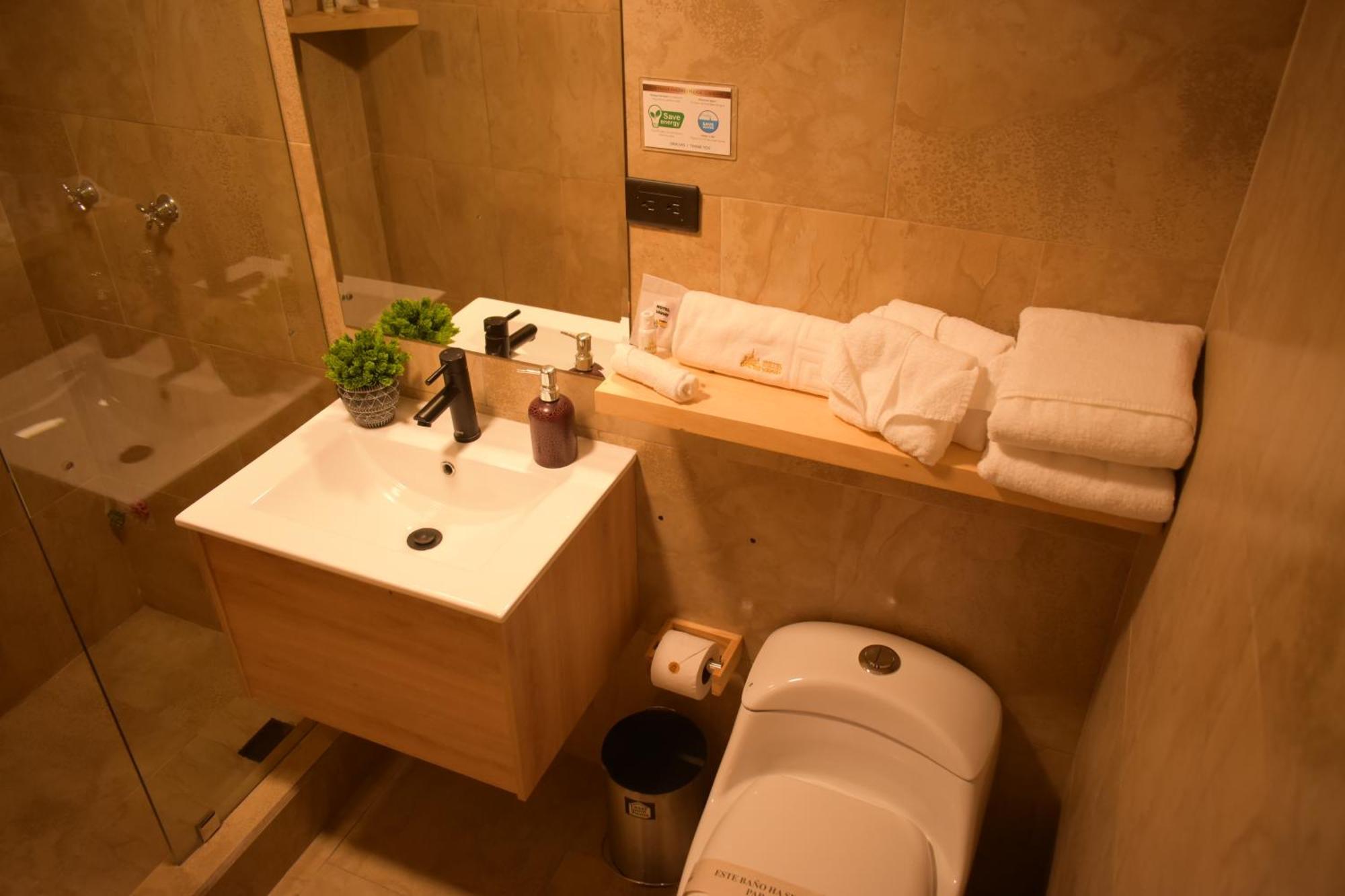 Hotel Vaway Cuenca Ngoại thất bức ảnh