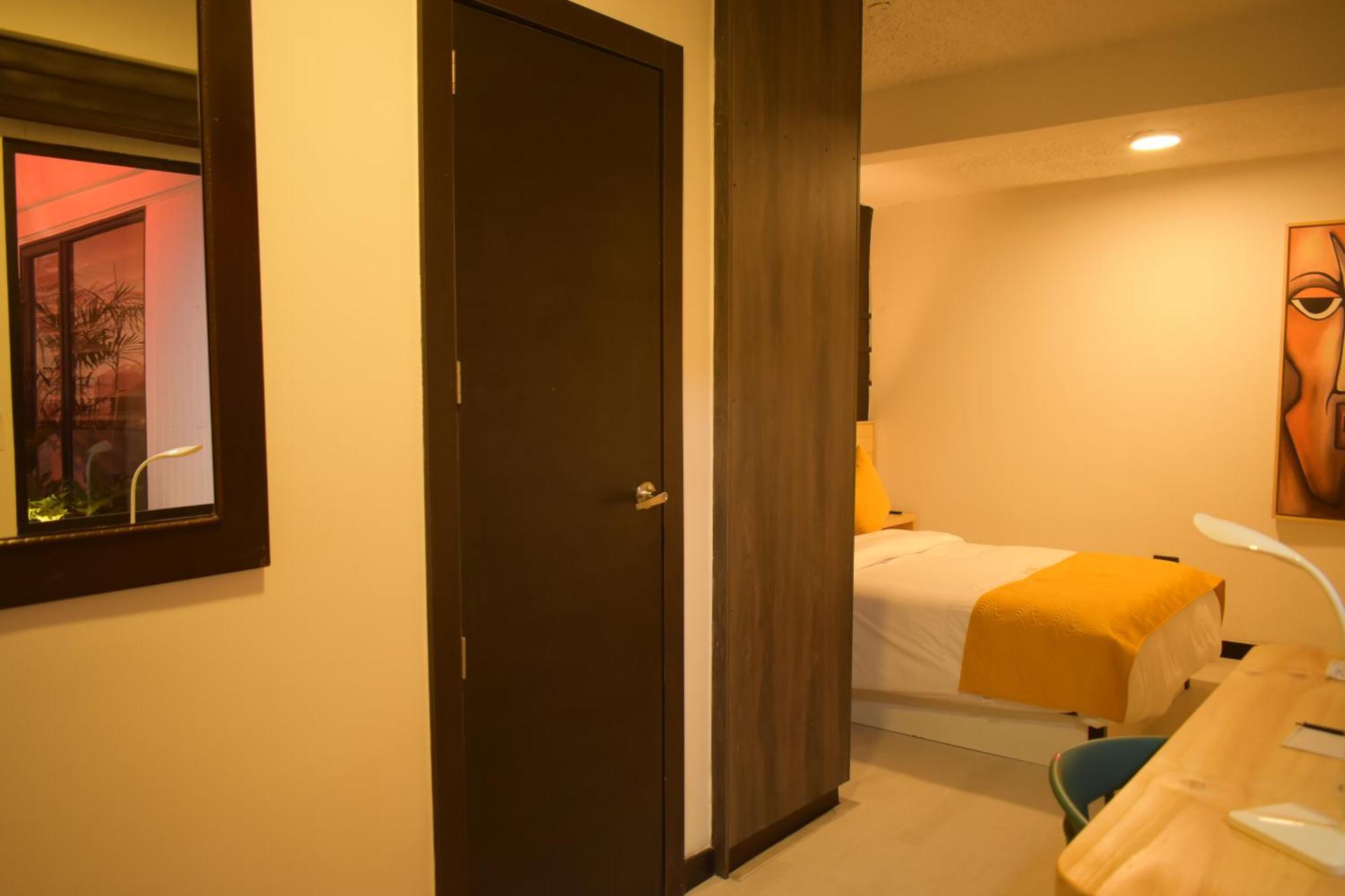 Hotel Vaway Cuenca Ngoại thất bức ảnh