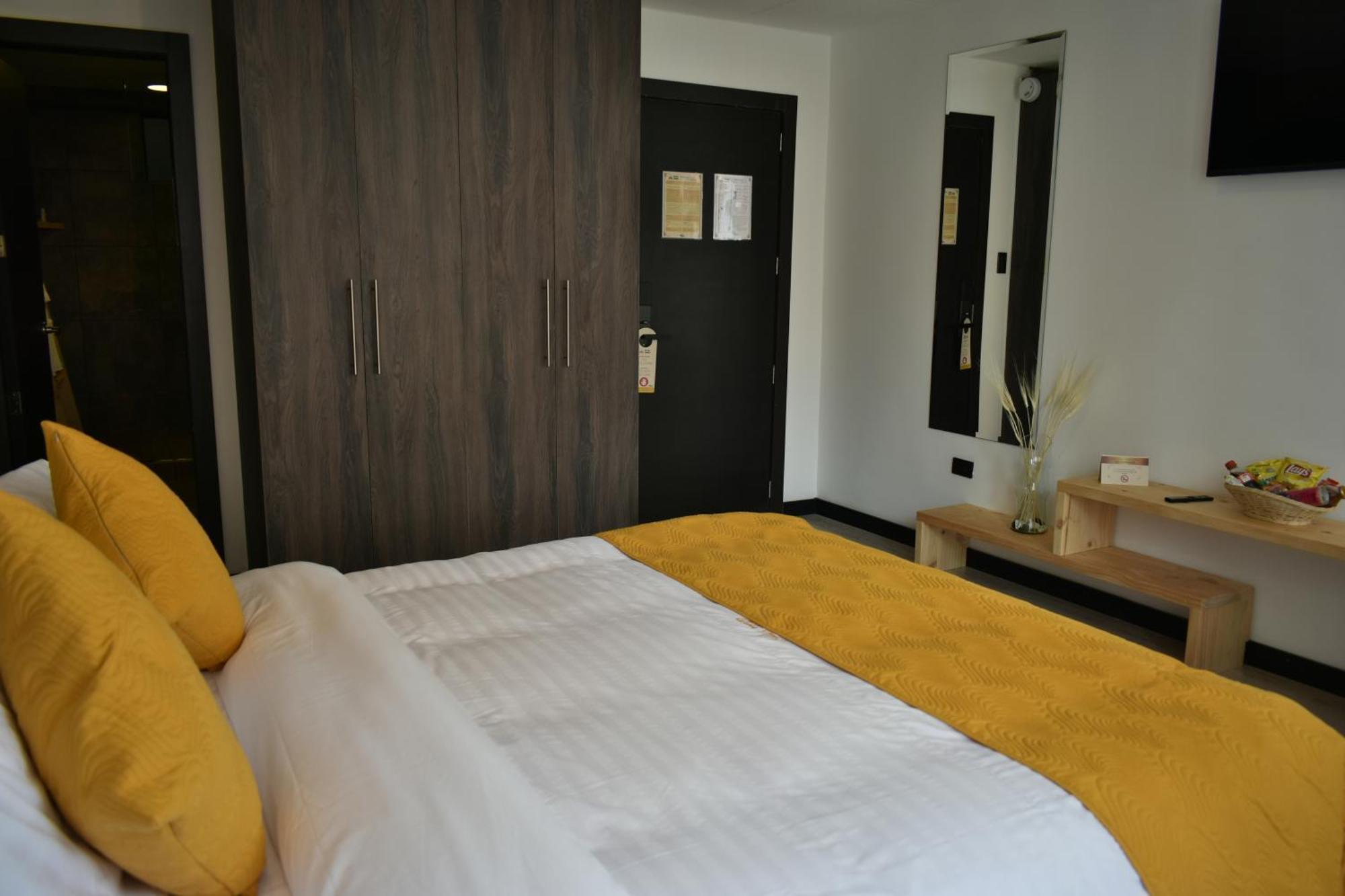 Hotel Vaway Cuenca Ngoại thất bức ảnh